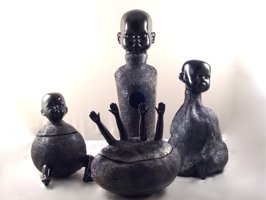 Puppendosen und Vasen